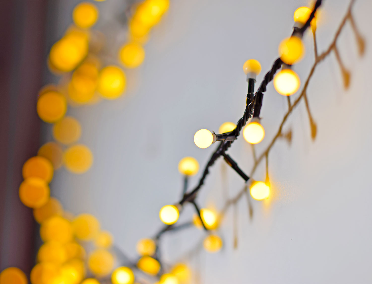 Smart & Wireless Lighting