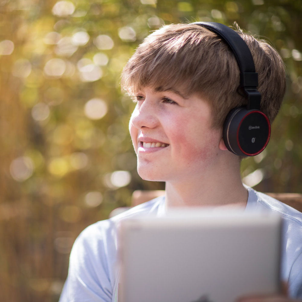 AV:Link: 100.550UK, Wireless Bluetooth Headphones, Black/Red, Noise Cancelling, Dynamic Bass, 32 Ohms, Up to 8 Hours Playback