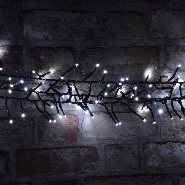 LYYT: 155.382UK, Multi-sequence 960 LED Cluster Lights, 14m, Cool White, Timer, IP44