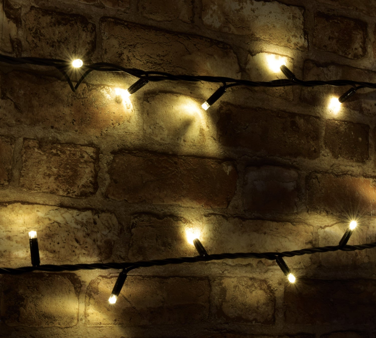 LYYT: 155.406UK, Heavy Duty LED String Lights, 180 LEDs, 20m Warm White, IP44 Rated