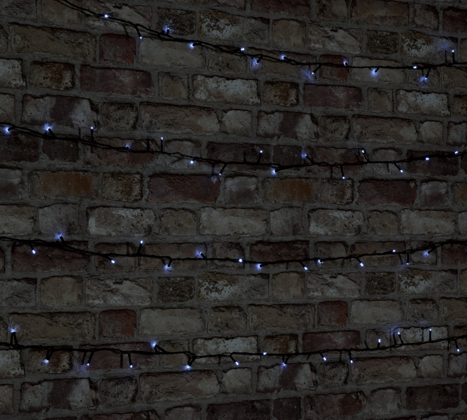LYYT: 155.612UK, Outdoor LED String Lights, 120 Cool White LEDs, 9.5m, IP44, Battery Operated