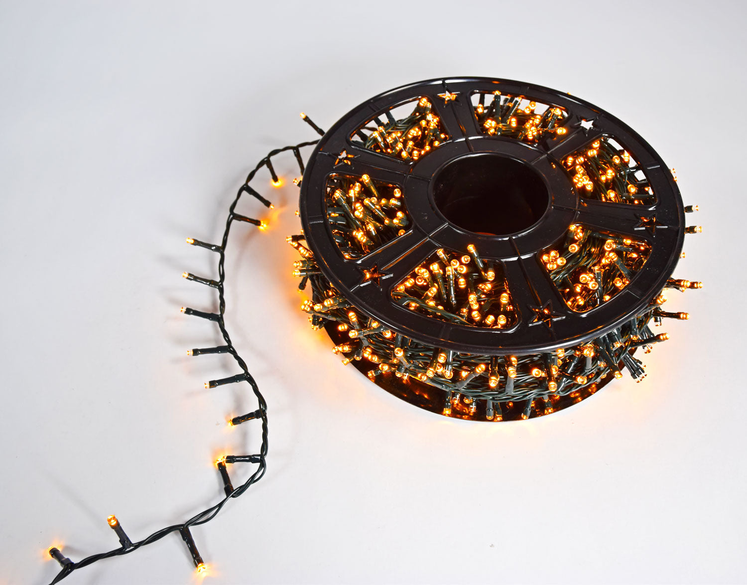 LYYT: 155.656UK, 45m LED String Light Reel, Amber, 1500 LEDs, 8 Modes, IP44