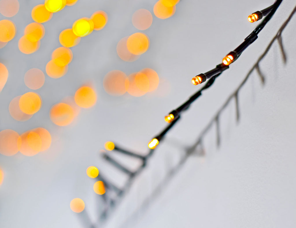 LYYT: 155.656UK, 45m LED String Light Reel, Amber, 1500 LEDs, 8 Modes, IP44