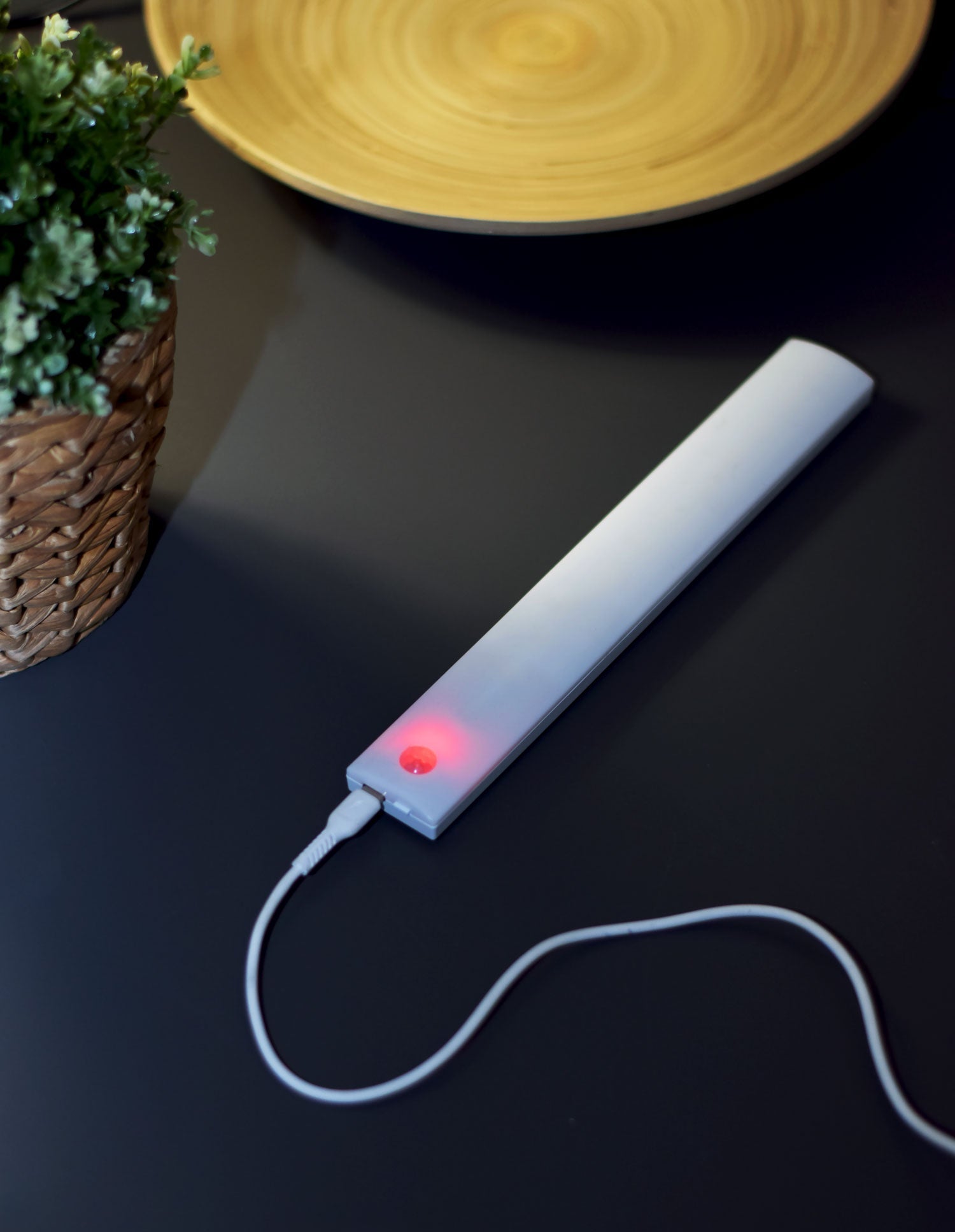 LYYT: 410.313UK, Motion Sensing LED Strip Light, PIR Sensor, 250 mm, Rechargeable, Twin Pack, 36 LEDs, 4 Modes