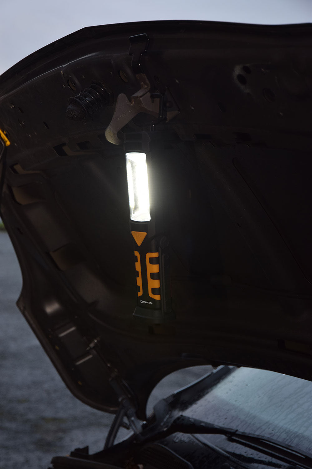 Mercury: 410.318UK, Handheld Rechargeable Worklight, 3W COB LED, USB Powerbank, 1200 mAh