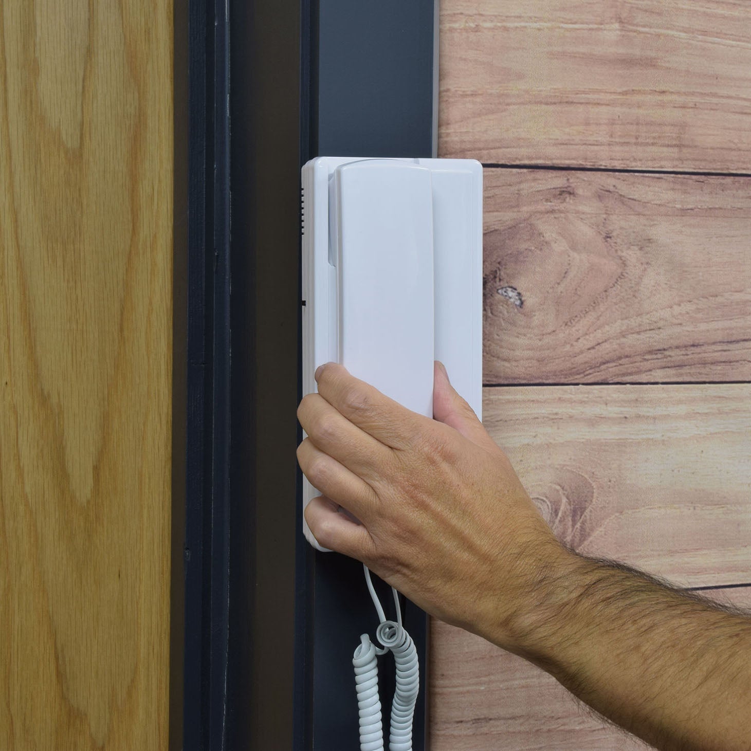 Mercury: 952.065UK, 2-Way Intercom, Energy Saving, 200m Range, Battery Operated